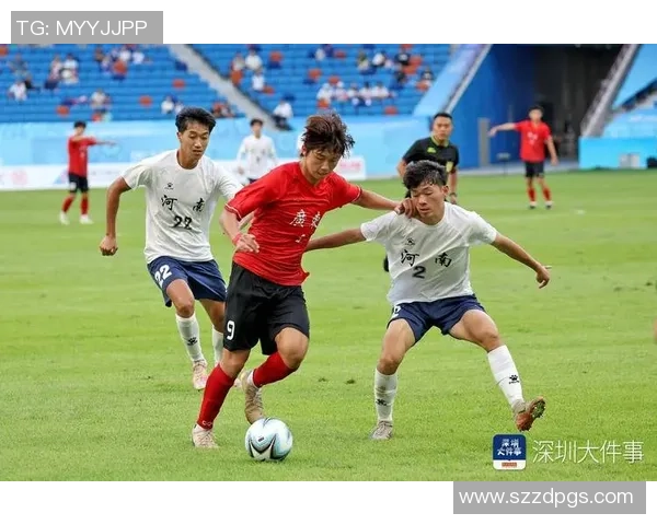 深圳足球队荣登实力排行榜第一名引发热议与期待